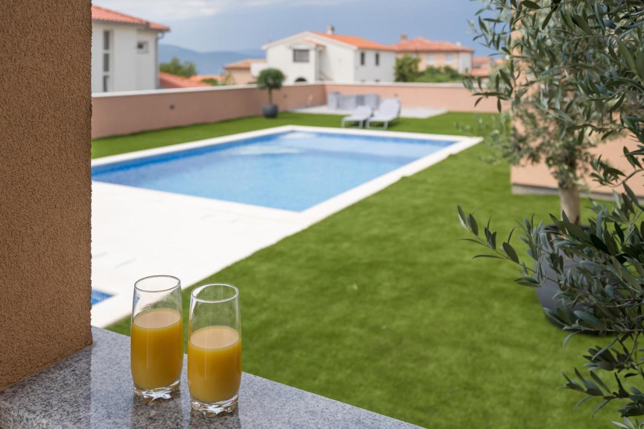 Apartmani Villa Ruby Linardići Eksteriør bilde