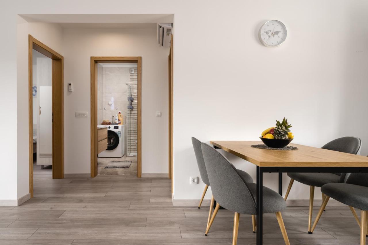 Apartmani Villa Ruby Linardići Eksteriør bilde