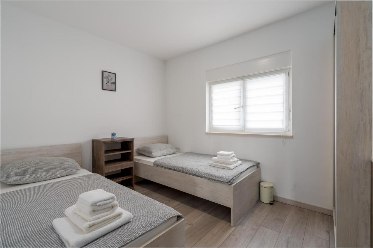 Apartmani Villa Ruby Linardići Eksteriør bilde